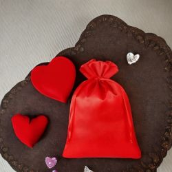 Sacs de satin 15 x 20 cm - rouge Saint Valentin