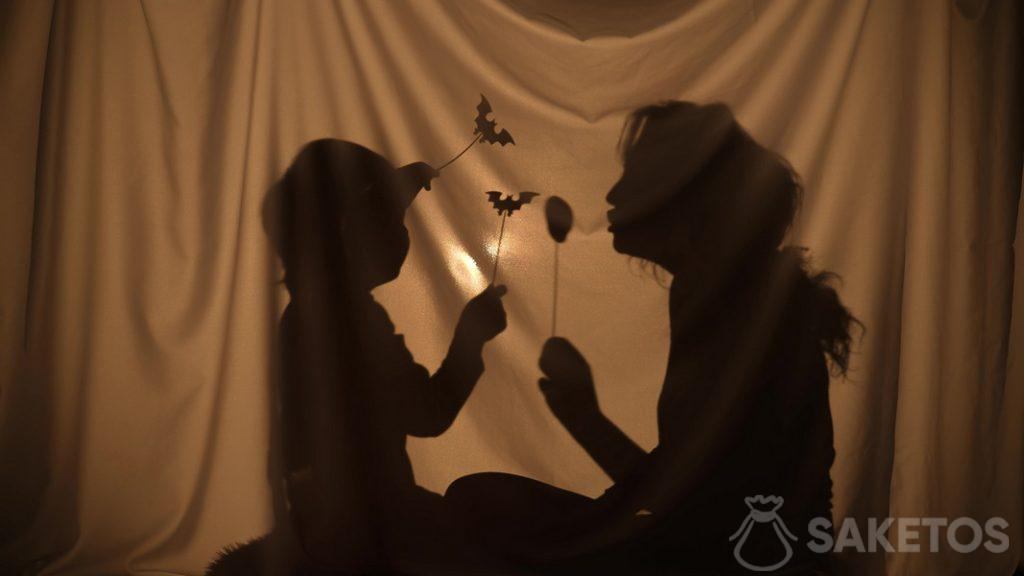 Le théâtre d'ombres - une idée d'activitié Halloween pour enfants