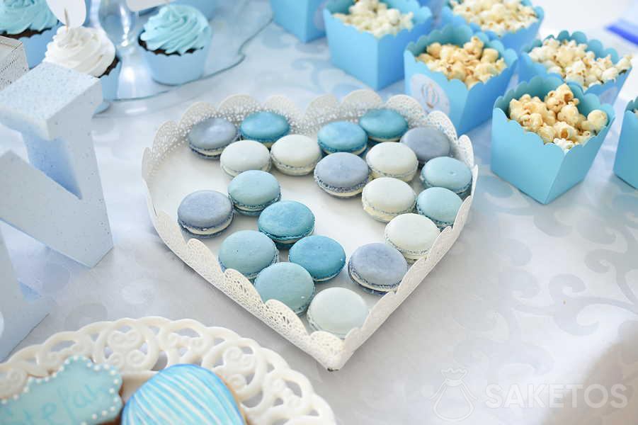 Goûter pour garçon d'un an - décorations bleues