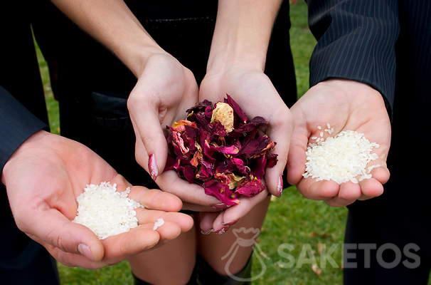 Comment emballer le riz pour un mariage ?