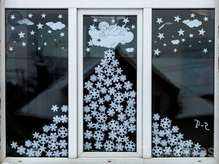 décoration de fenêtre en hiver
