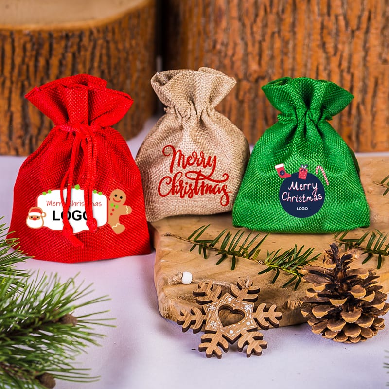 Sachets en tissu pour cadeaux de Noël