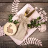 Sachets en jute de Pâques pour couverts.