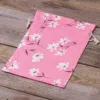 Sac en lin imité 22 x 30 cm avec l'impression - naturel / fleurs roses Pour enfants