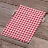 Sachet en lin imité 18 x 24 cm avec l'impression - naturel / treillis rouge Pour enfants