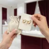 Sachets en lin pour bijoux et boucles d'oreilles.