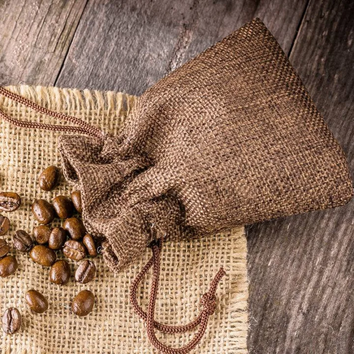 Sacs de jute 6 x 8 cm - naturelle foncé Sacs marrons