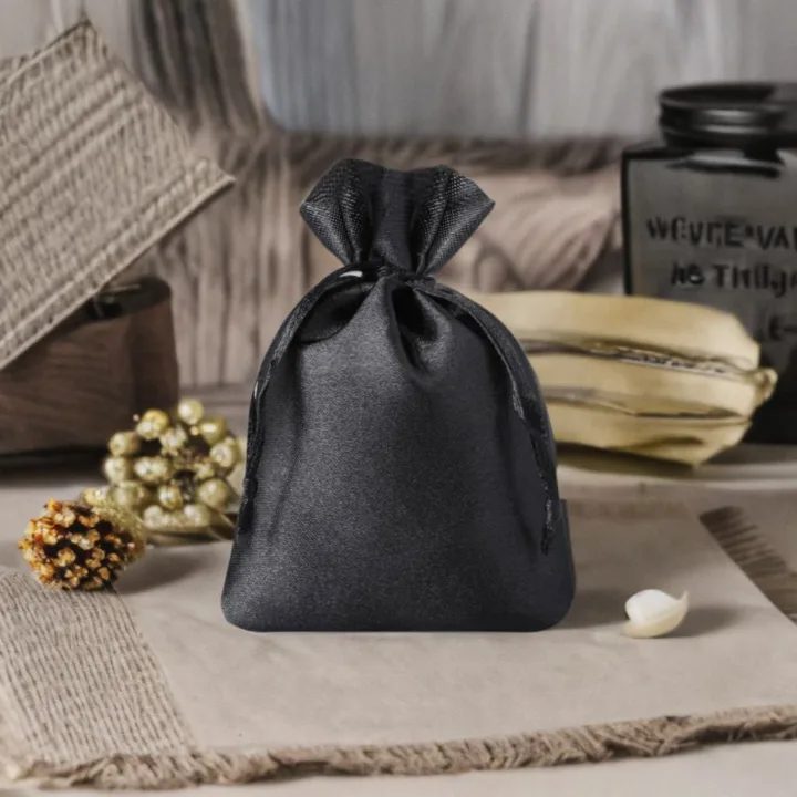 Sacs de satin 6 x 8 cm - noir Mariage