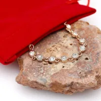 Sacs en velours 6 x 8 cm - rouge Saint-Valentin