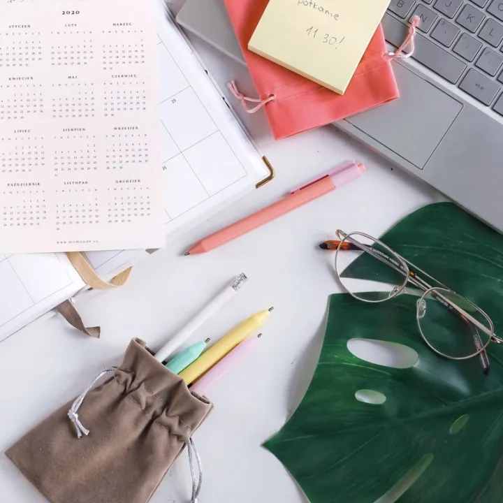 Sacs en velours 9 x 12 cm - argenté Batême