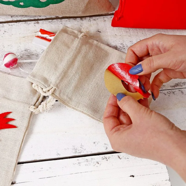 Chiffres autocollants de 1 à 24 - rouges MIX Noël