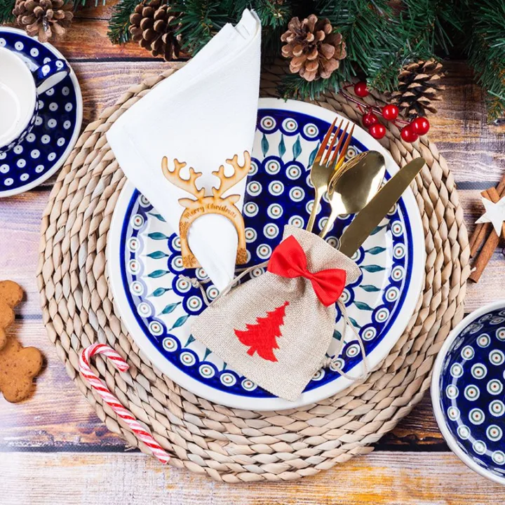 Sacs à couverts de jute 11 x 14 cm + nœuds de ruban + ronds de serviettes Noël