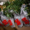 Calendrier de l'Avent sachets en jute 12 x 15 cm - gris + chiffres rouges Emballage cadeau