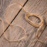 Calendrier de l'Avent sachets en jute 13 x 18 cm - marron foncé + chiffres blancs Sac avec impression