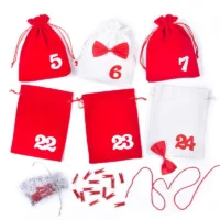 Calendrier de l’Avent sachets en velours 15 x 20 cm – rouges et blancs + numéros blancs et rouges Sacs en velours
