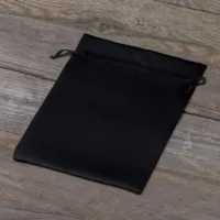Sacs de satin 15 x 20 cm - noir Sachets noirs