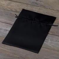 Sacs de satin 18 x 24 cm - noir Sachets noirs