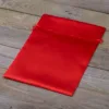 Sacs de satin 22 x 30 cm - rouge Sacs rouges