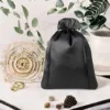 Sacs de satin 26 x 35 cm - noir Sachets à fermeture facile et rapide
