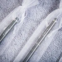 Sacs en organza 3,5 x 19 cm - blanc Pâques