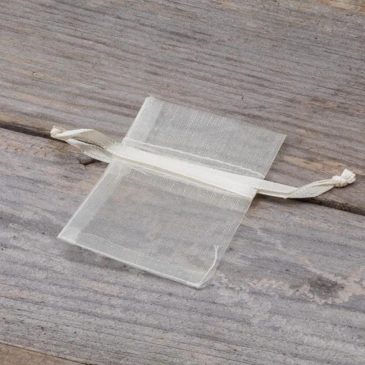 Sacs en organza 5 x 7 cm - ivoire Saint Valentin
