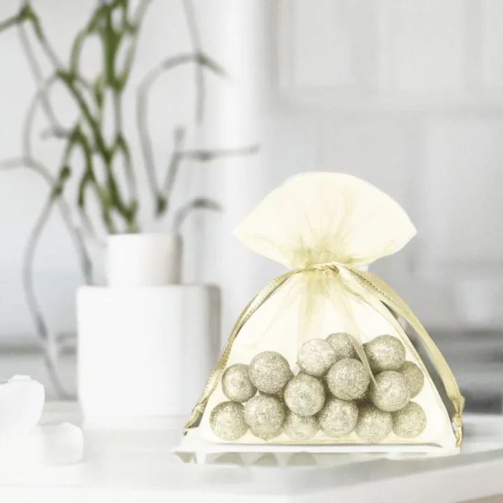 Sacs en organza 6 x 8 cm - ivoire Décorations de table