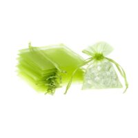 Sacs en organza 9 x 12 cm - vert Décorations de table