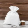 Sacs en velours 10 x 13 cm - blanc Baby Shower