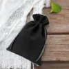Sacs en velours 15 x 20 cm - noir Sacs à fermeture facile et rapide