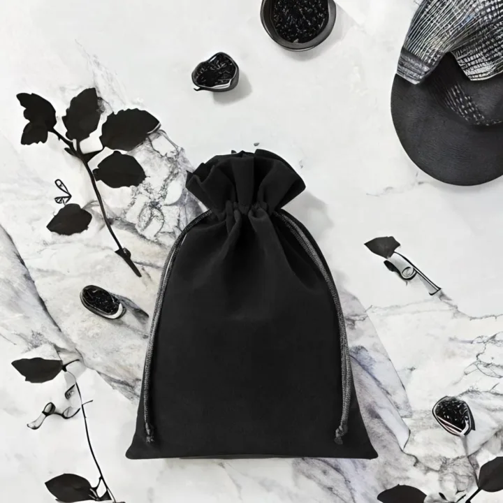 Sacs en velours 22 x 30 cm - noir Vêtements et sous-vêtements