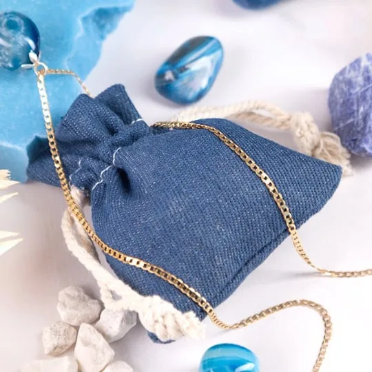 Pochettes en tissu comme emballage