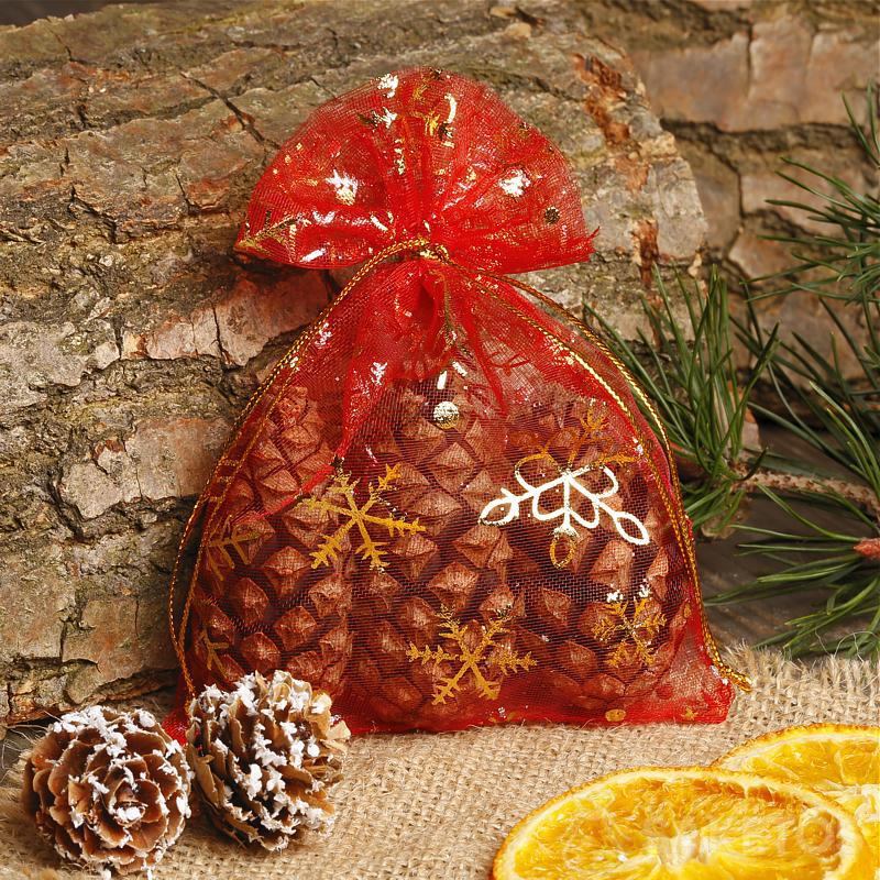  Un sachet Noël en organdi rouge