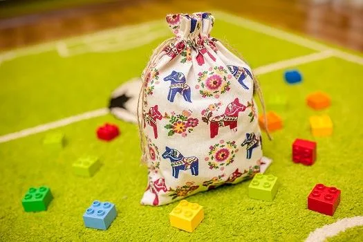 7.Le sachet décoratif pour une chambre enfant pour les briques Lego Duplo