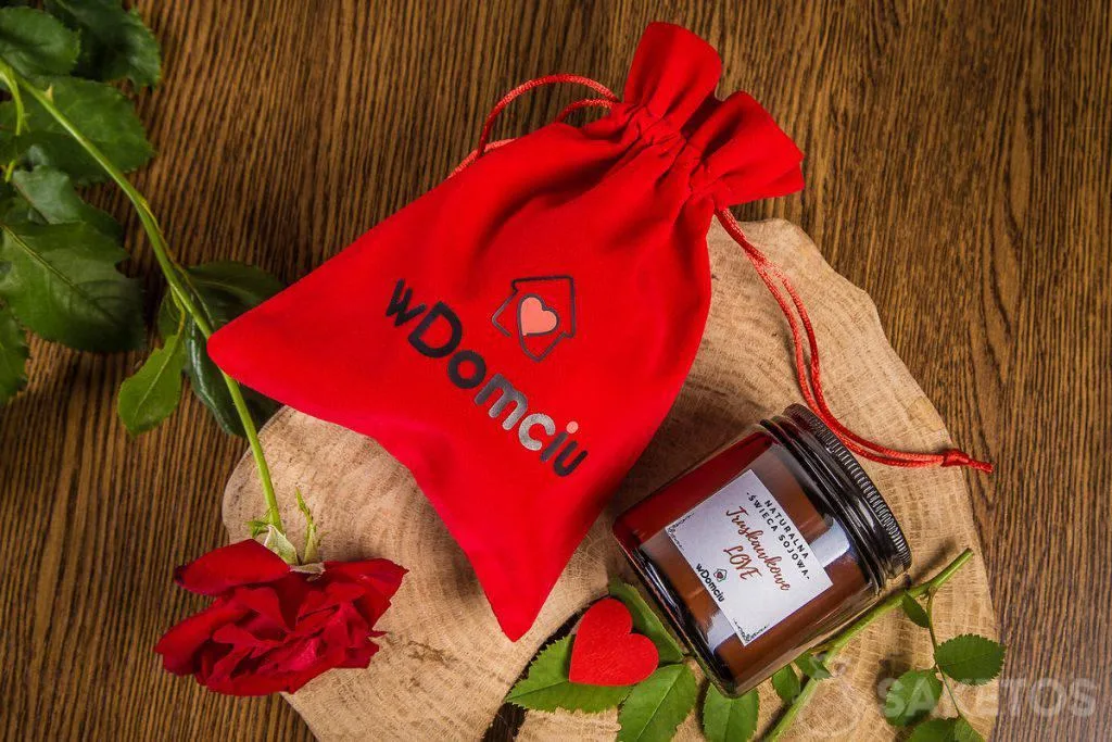 bougie parfumée - coffret cadeau de Saint-Valentin