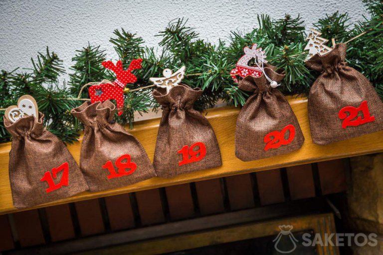 Calendrier de l'Avent avec décorations de Noël - inspiration pour la période de l'Avent
