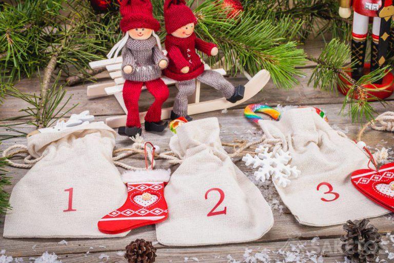 Calendrier de l'Avent en sacs en tissu