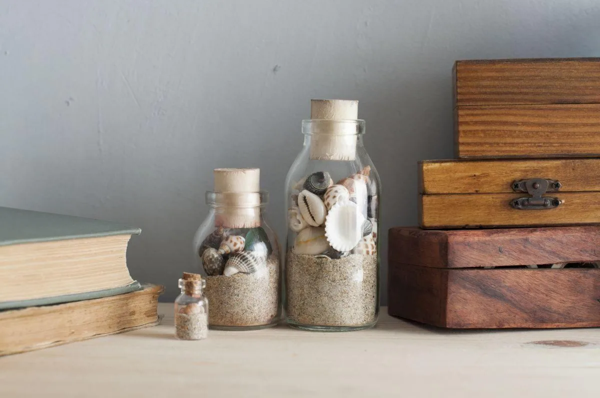Vous ne savez pas dans quoi conserver vos coquillages ? L'artisanat est un excellent moyen de stocker vos souvenirs de vacances