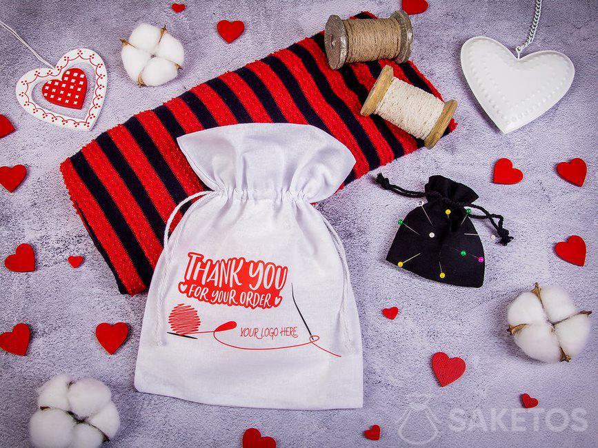 Sacs de produits et cadeaux pour les clients