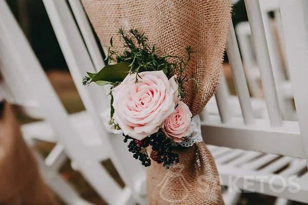 Décorations de salle de mariage en jute