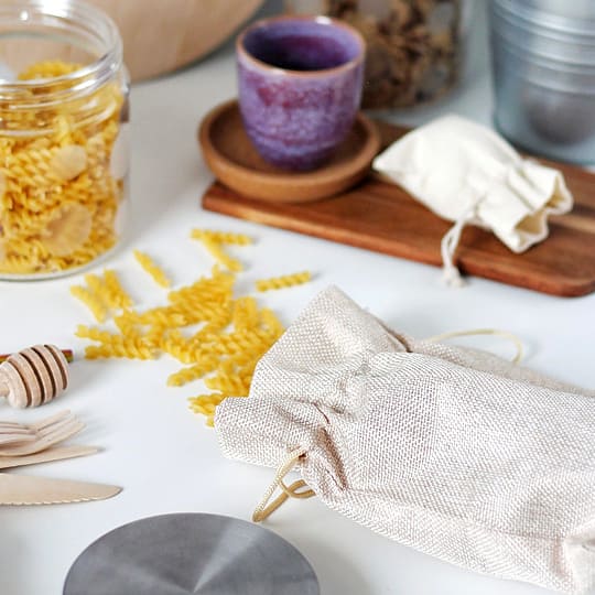 Sacs en tissu dans la cuisine