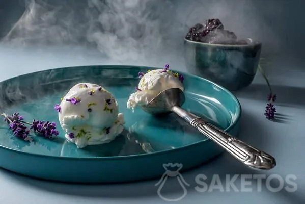 Glace à la lavande