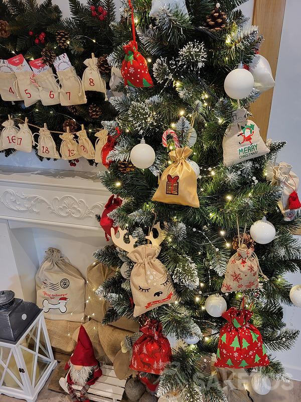 Sacs en tissu pour le sapin de Noël
