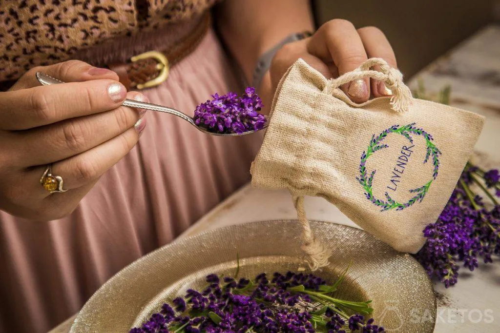 Sachet en lin pour les fleurs de lavande