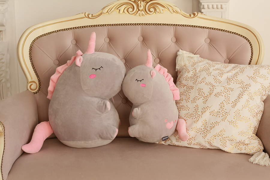 7.De mascottes mignonnes pour enfants en peluche agréable au toucher.